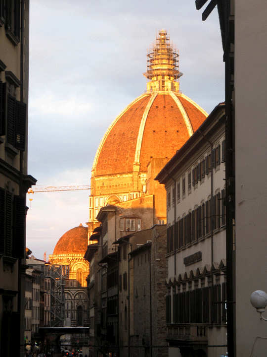 Duomo-from-the-Balcony-web.gif
