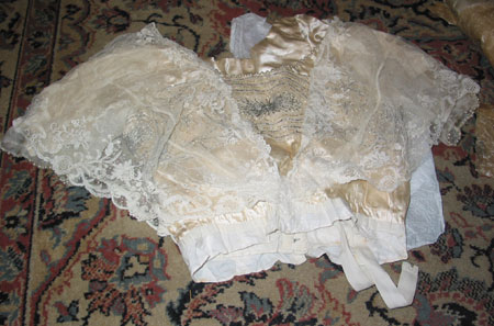 weddingdress1.jpg