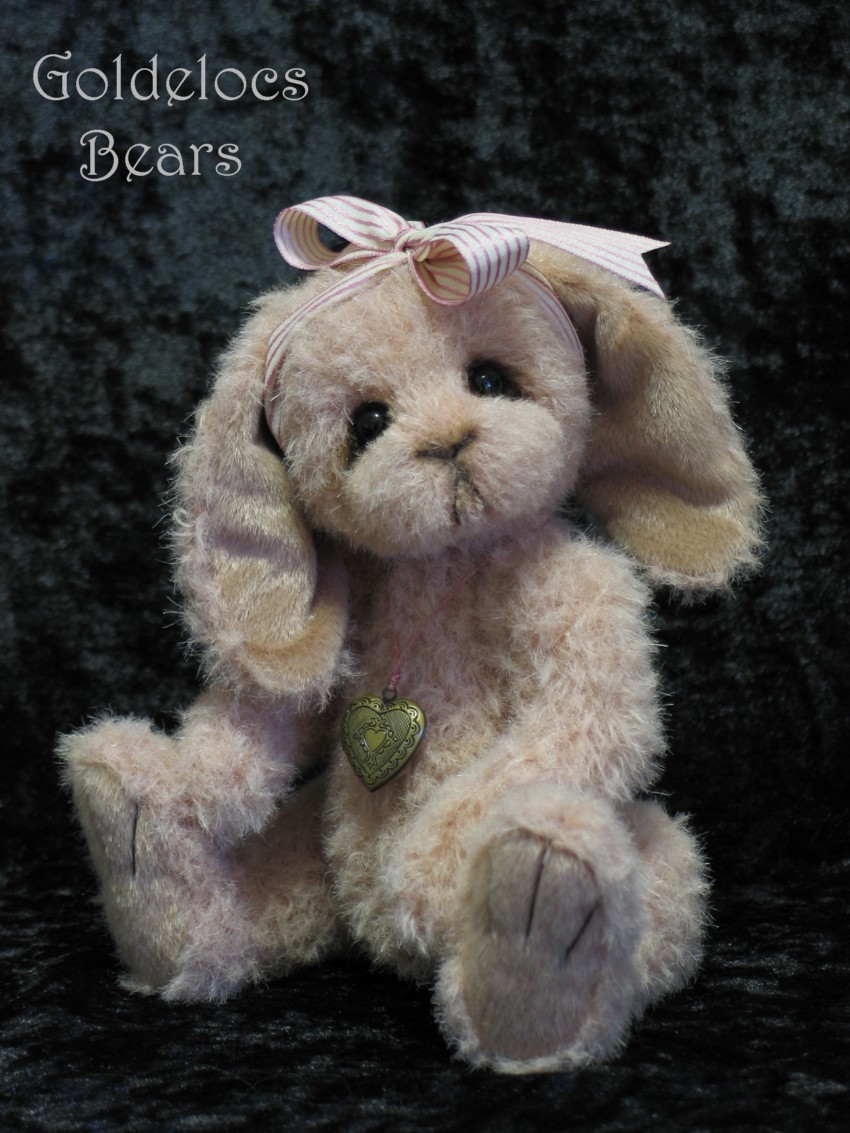 Pink-Bunny_17_May2010.jpg