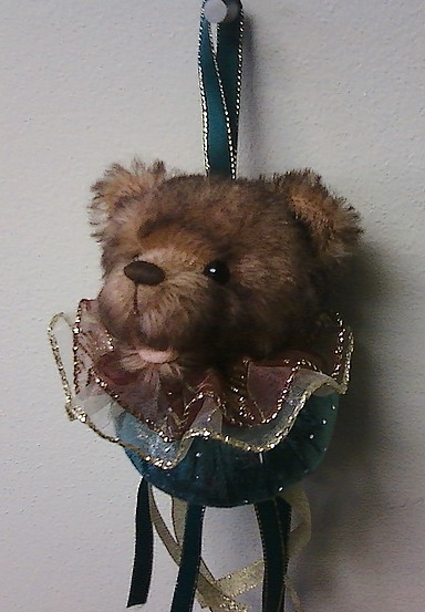 bear_ornament_side.jpg