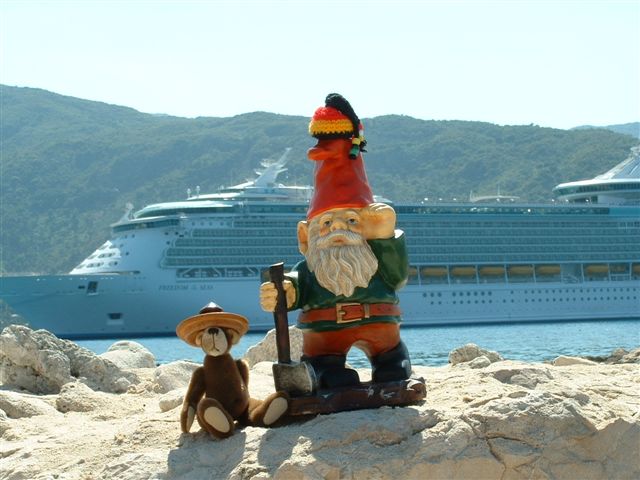 Tom-And-Friend-Labadee.JPG