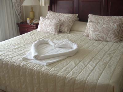 fancy-bed-2.jpg