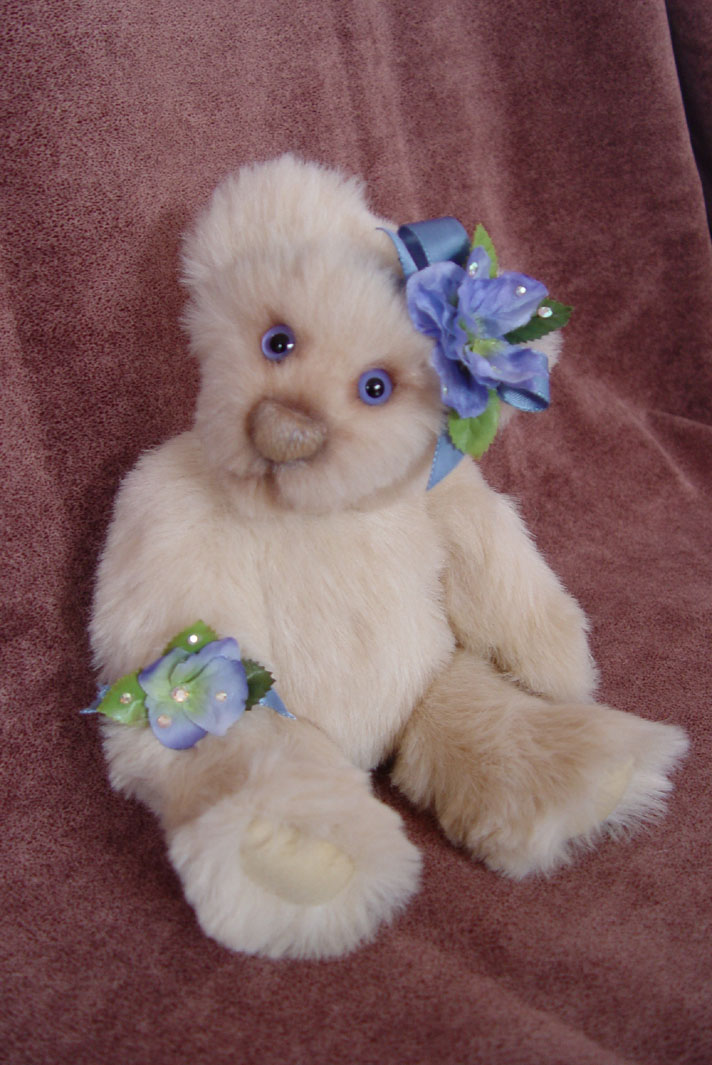 bett-blue-2-for-teddy-talk.jpg