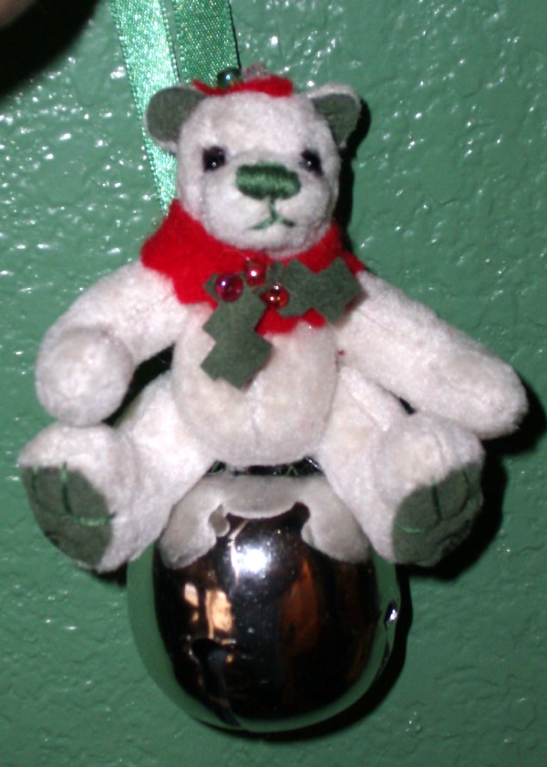 jinglebearornament.jpg