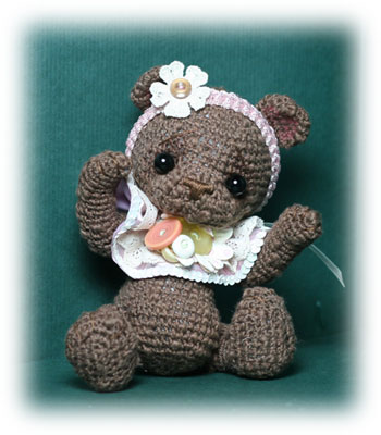 Amigurumi-Bear-Rose.jpg