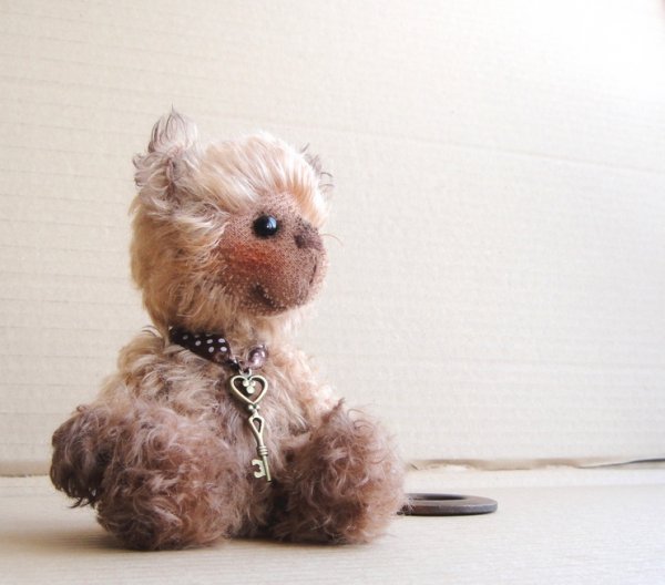 1353401835_ditrich_teddy-bear_3_small.jpg