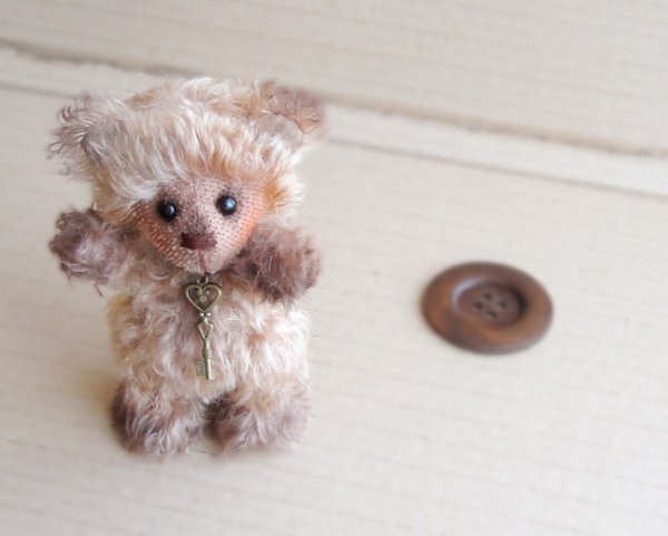 1353401859_ditrich_teddy-bear_4_small.jpg