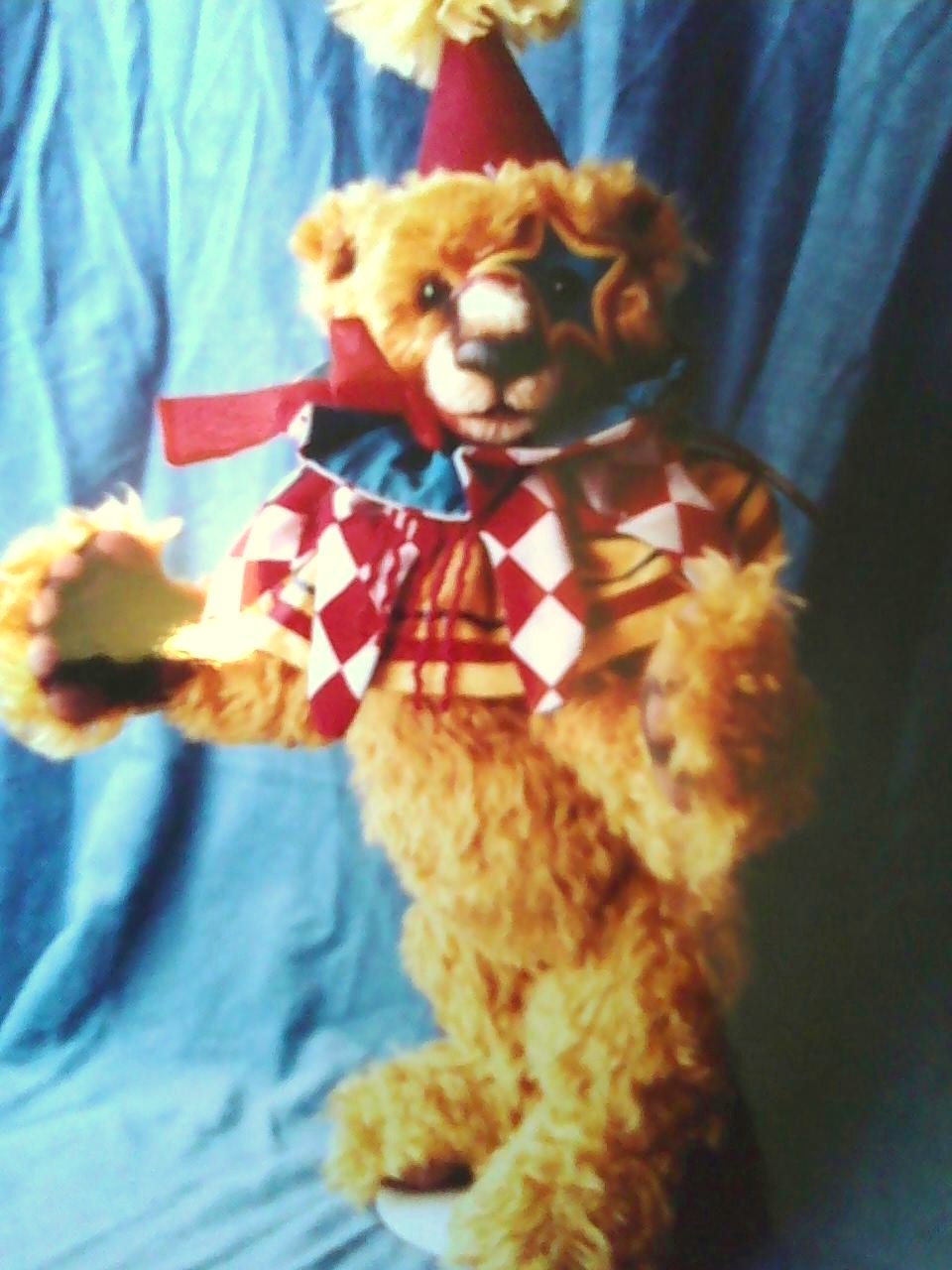 clown-bear.jpg