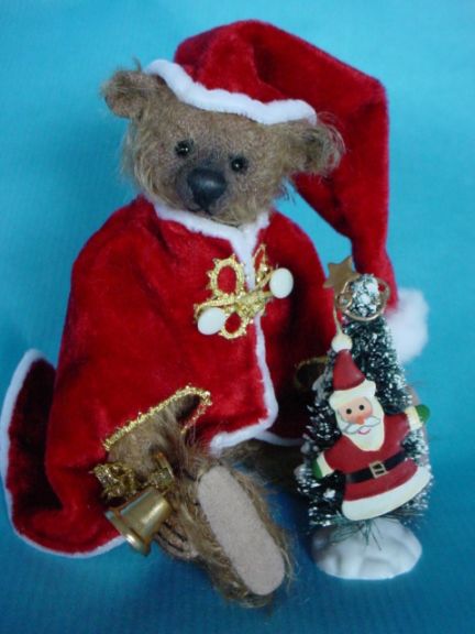 Xmas2005-bear.jpg