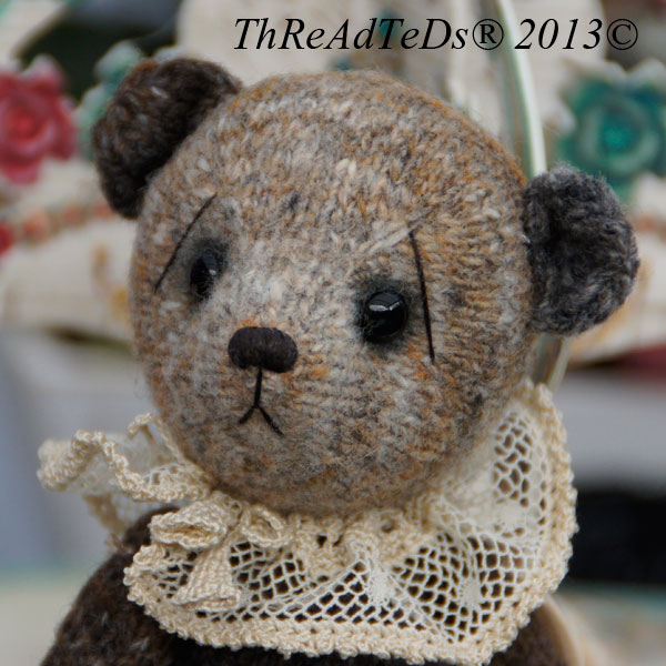 1376032514_threadbear-knitted-03.jpg