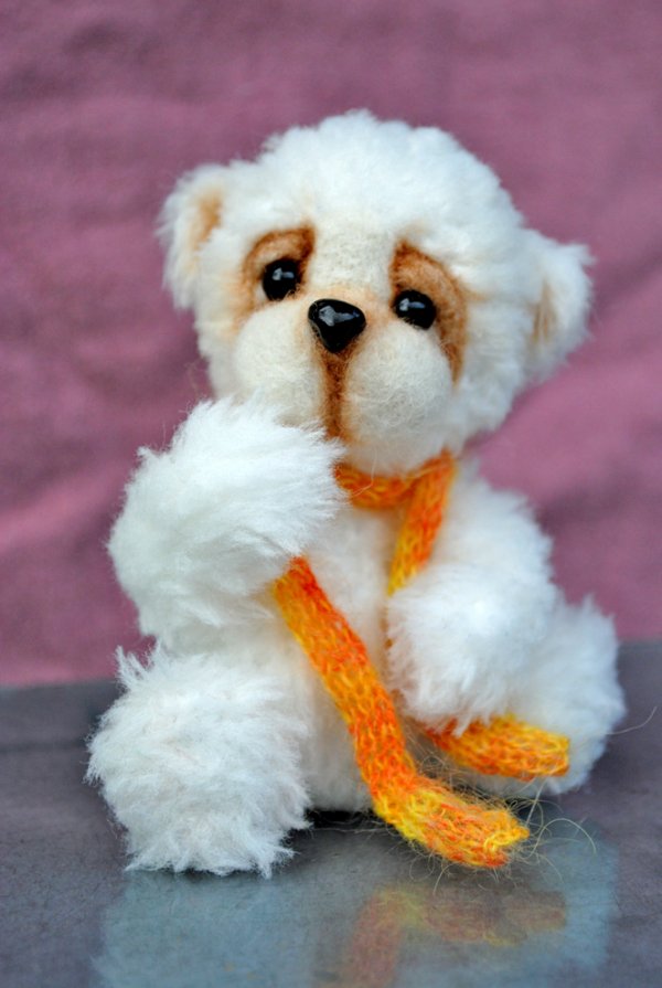 1354916947_ooak_collecible_teddy_bear_daniel._miniature_original_crocheted_artist._christmas_gift_1.jpg