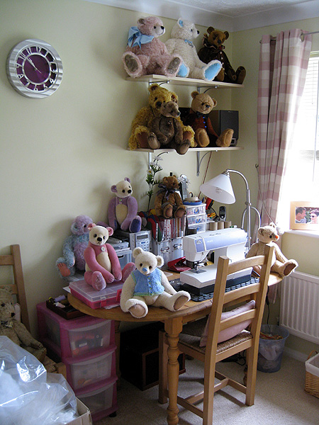 Workroompre-showTeddies08.jpg