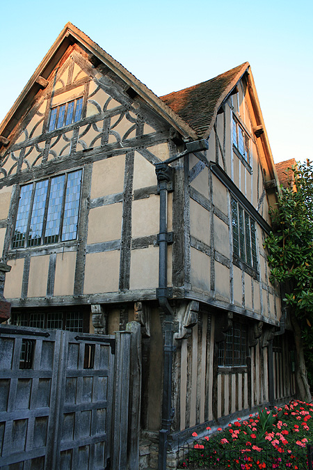 elizabethandoctorshouse.jpg