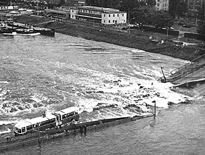 reichsbrcke12_big.jpg
