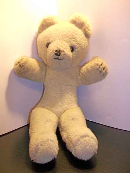 1374240628_white-bear.jpg