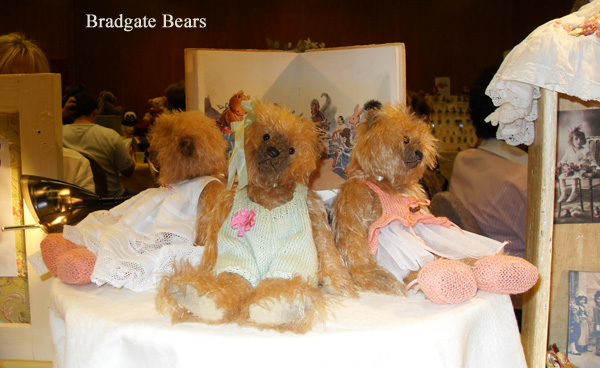 Bradgatebears.jpg