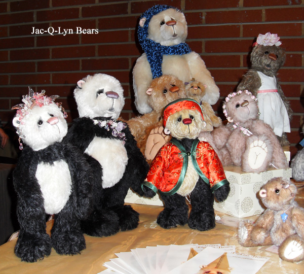 JacQLyneBears2008.jpg