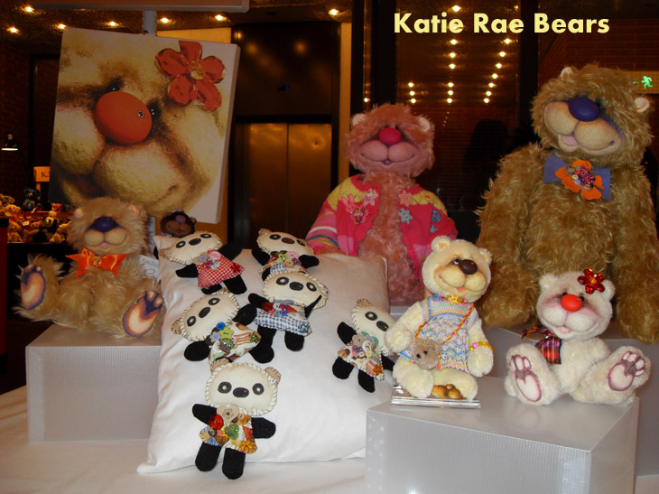 Katie-Rae-Bears-Feb09.jpg