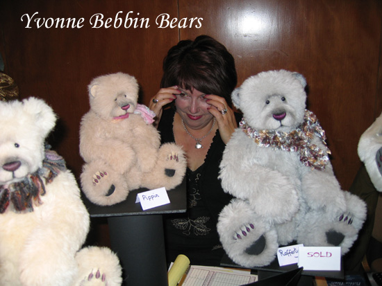 YvonneBebbinBears.jpg