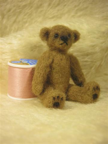 first_needle_felted_bear_2_Small.jpg