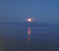 Moon-over-Anchorage.jpg