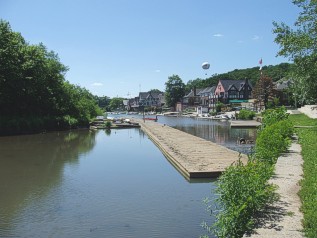 River-wald.jpg