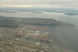 Seattle-from-airplane.jpg