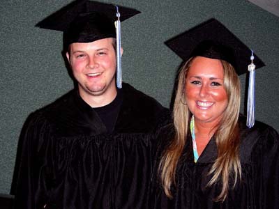 Dustin-and-Sarah-s-graduation-2007-007-400pix.jpg
