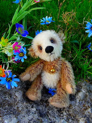 Panda-300-pix.jpg