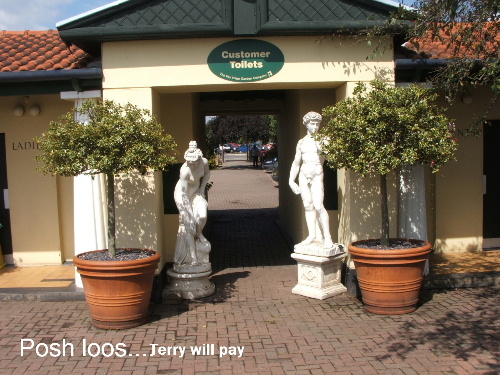 gardencentre001.JPG