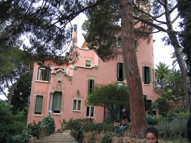 Gaudi-sHome72.jpg