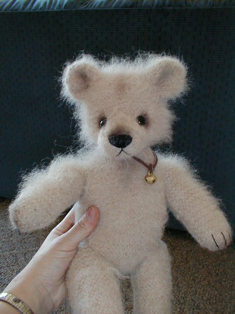 KNITTED_FELTEDbrownBear1.jpg