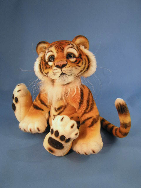 Tiger-Lilly-01.jpg