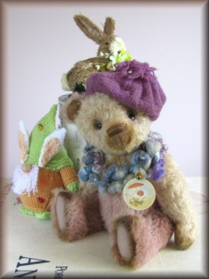 Marketplace to sell and buy handcrafted artist creations teddy
